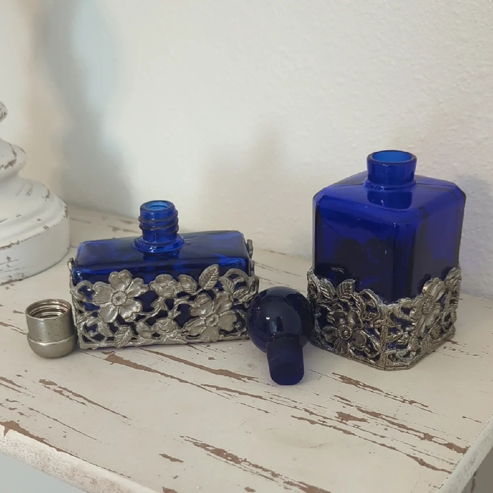 💙 Vintage Cobalt Blue Pewter Refillable Boudoir Perfume Bottles – Set of Two - Picture 2 of 12